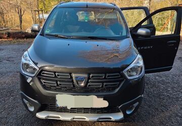 Dacia Lodgy 92.000 km 14.000 &euro; Zimmern unter der Burg 72369