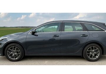 Kia ceed Sportswagon 39.980 km 22.100 &euro; Fellbach 70736