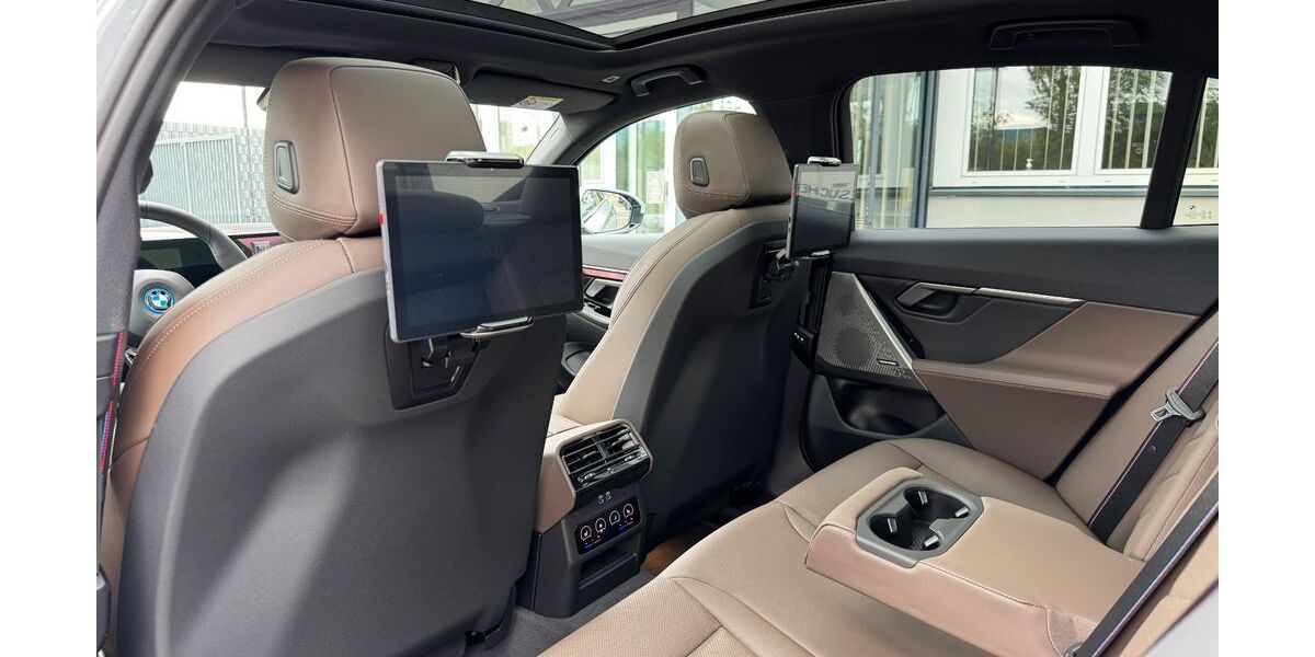 BMW 530 4.086 km 71.950 &euro; Köln 50739