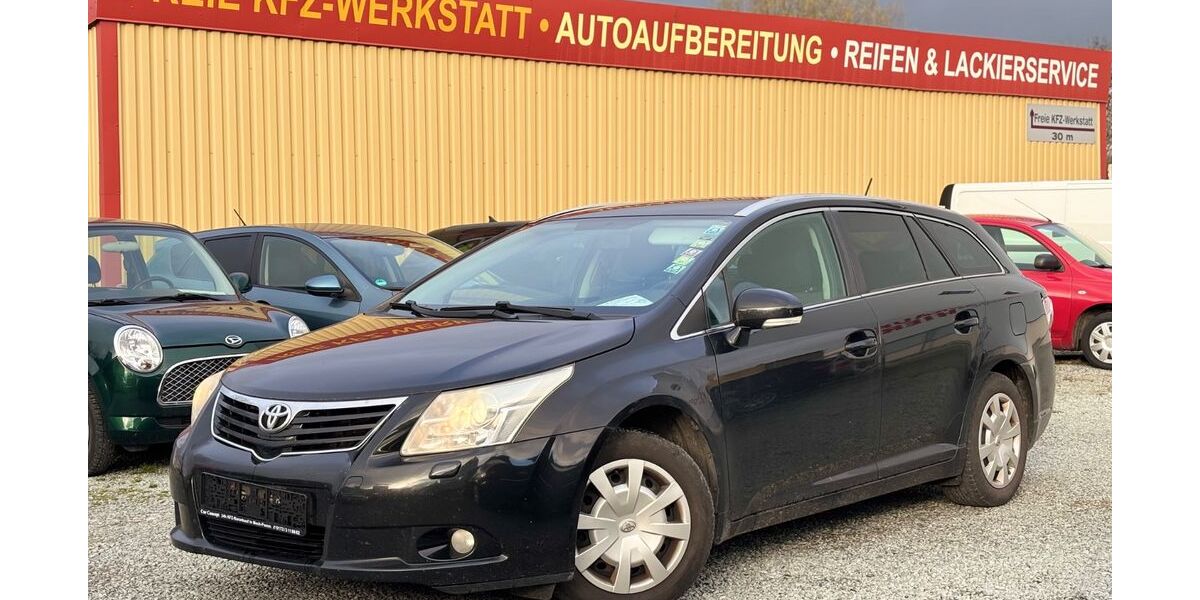 Toyota Avensis 249.312 km 6.333 &euro; Stralsund 18437