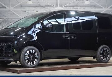 Hyundai STARIA 2.500 km 48.780 &euro; Michelstadt 64720