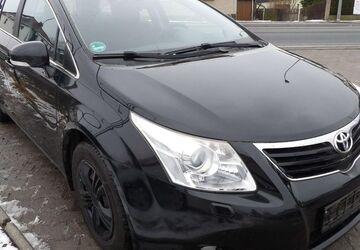 Toyota Avensis 149.000 km 7.999 &euro; Bautzen 02625