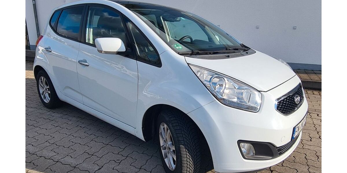 Kia Venga 65.400 km 7.790 &euro; Friedrichshafen 88046