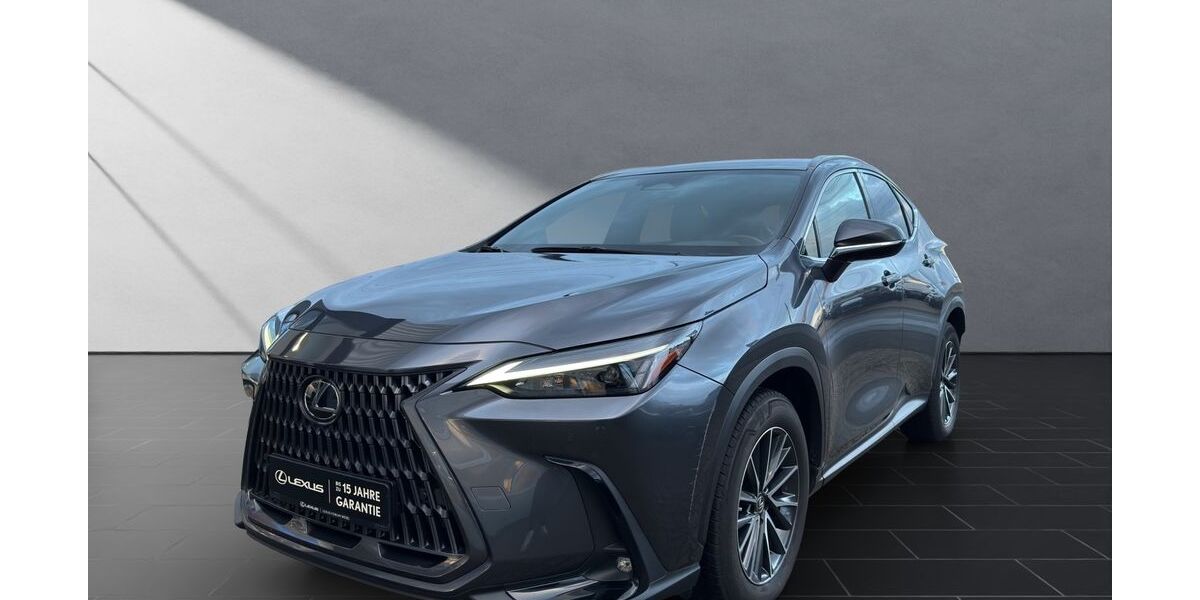 Lexus NX 450h 29.806 km 46.490 &euro; Wesel 46485