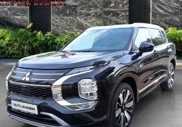 Mitsubishi Outlander 3.800 km 55.500 &euro; Stahnsdorf 14532