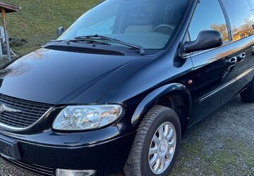 Chrysler Voyager 152.000 km 2.450 &euro; Blaichach 87544