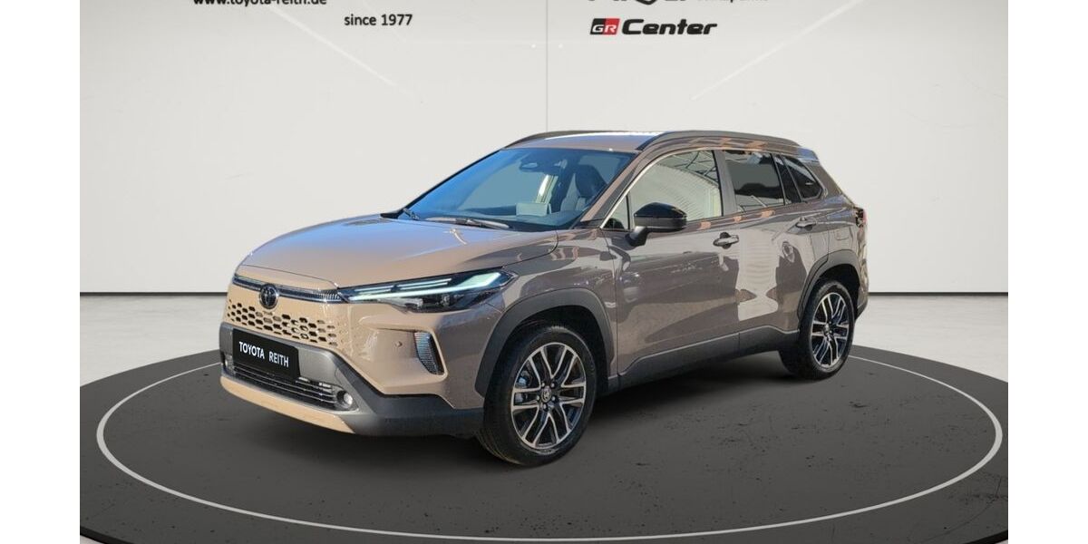 Toyota Corolla Cross 2.450 km 39.910 &euro; Ingolstadt 85055