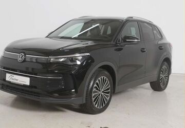 VW Tiguan 28.021 km 35.640 &euro; Pilsach 92367