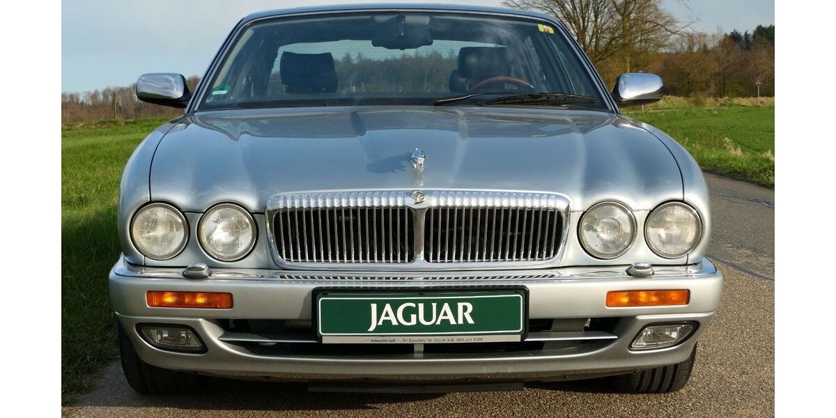 Jaguar Daimler 64.000 km 49.999 &euro; Heppenheim 64646
