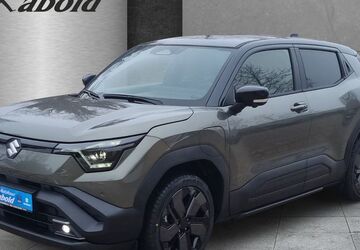 Suzuki e Vitara 3.000 km 37.990 &euro; Gera 07546