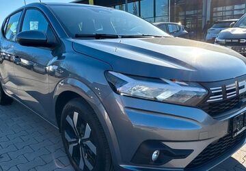 Dacia Sandero 4.200 km 16.990 &euro; Wiesmoor 26639