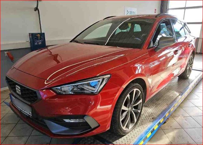 Seat Leon 59.750 km 21.980 &euro; Hünxe 46569