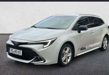 Toyota Corolla 11.000 km 37.990 &euro; Porta Westfalica 32457