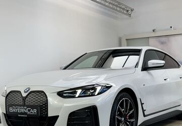 BMW i4 7.700 km 57.789 &euro; Königsbrunn 86343