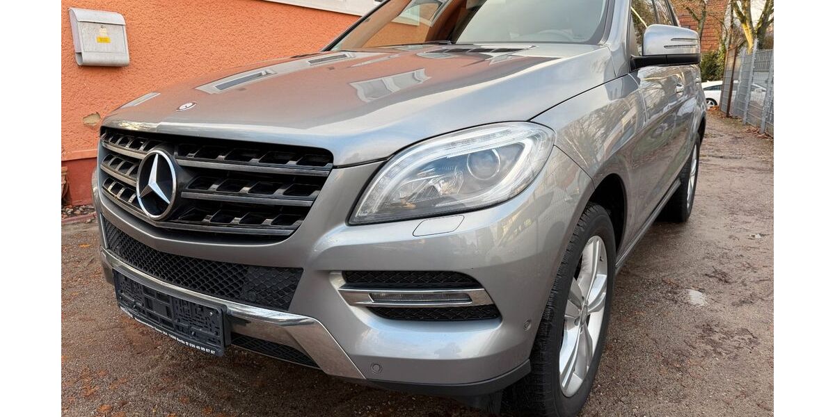 Mercedes-Benz ML 350 360.000 km 12.900 &euro; berlin 13509