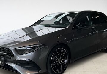 Mercedes-Benz A 180 9.000 km 33.880 &euro; Flensburg 24941