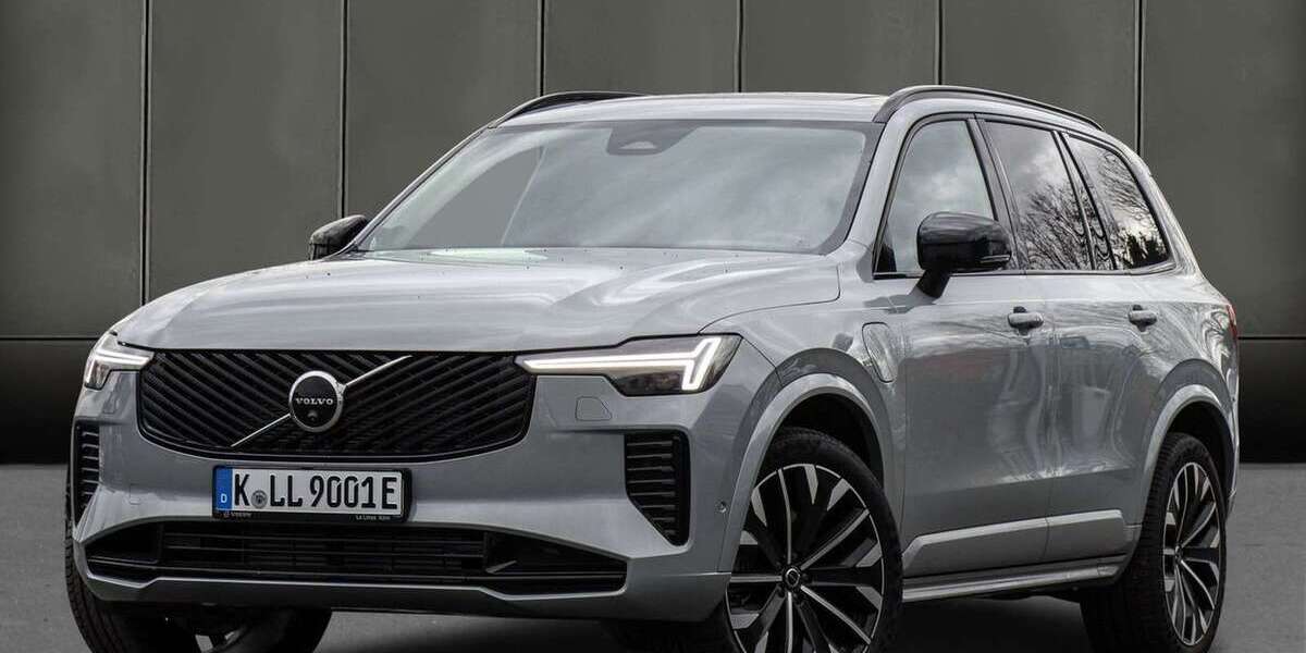 Volvo XC90 2.500 km 88.990 &euro; Köln 50968