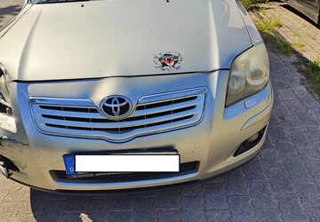 Toyota Avensis 305.000 km 1.250 &euro; Crailsheim 74564