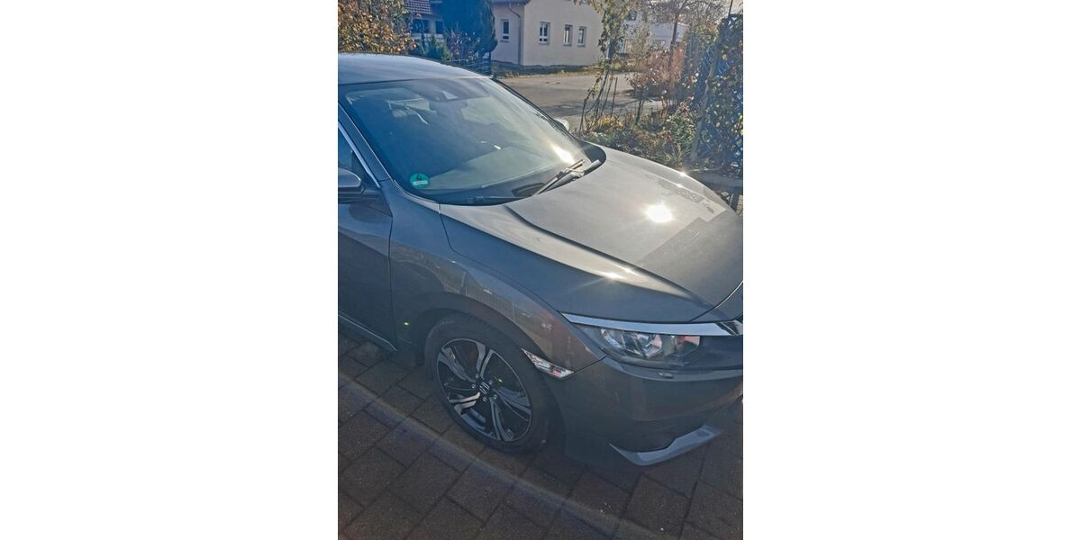 Honda Civic 117.000 km 14.900 &euro; Altheim 88499