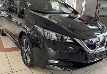 Nissan Leaf 14.151 km 17.900 &euro; Köln - Poll 51105