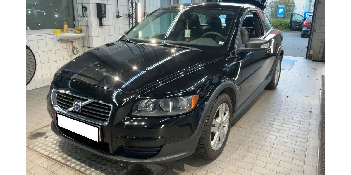 Volvo C30 110.000 km 6.900 &euro; Eschenburg - Hirzenhain Bahnhof 35713