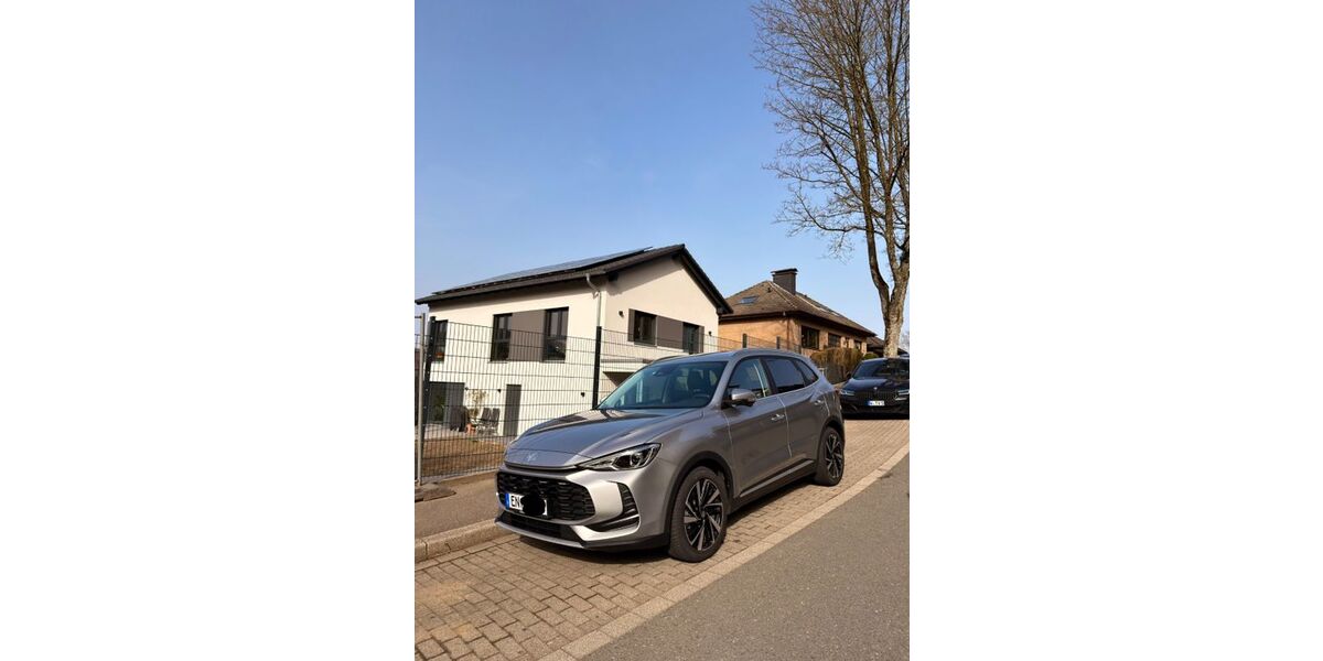 MG ZS 4.526 km 20.900 &euro; Wuppertal 42105