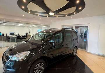 Peugeot Partner 109.000 km 7.700 &euro; Kranenburg 47559