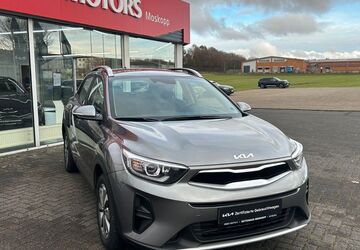 Kia Stonic 20.116 km 19.870 &euro; Bitburg 54634