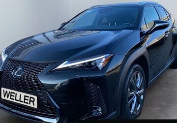 Lexus UX 13.322 km 33.990 &euro; Osnabrück 49090