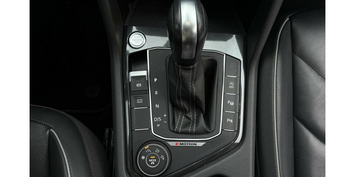 VW Tiguan Allspace Highline 4Motion 7-SITZ/PANO/ACC 90.578 km 31.900 &euro; Villingen-Schwenningen 78054