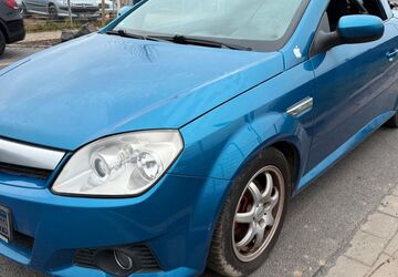 Opel Tigra 173.000 km 899 &euro; Rosdorf 37124