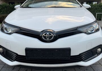 Toyota Auris 183.000 km 6.500 &euro; Neu Wulmstorf 21629