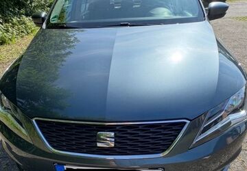 Seat Toledo 112.000 km 9.900 &euro; Paderborn 33102