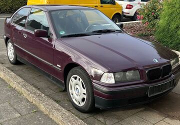 BMW 316 111.000 km 1.950 &euro; Stotzheim 53881