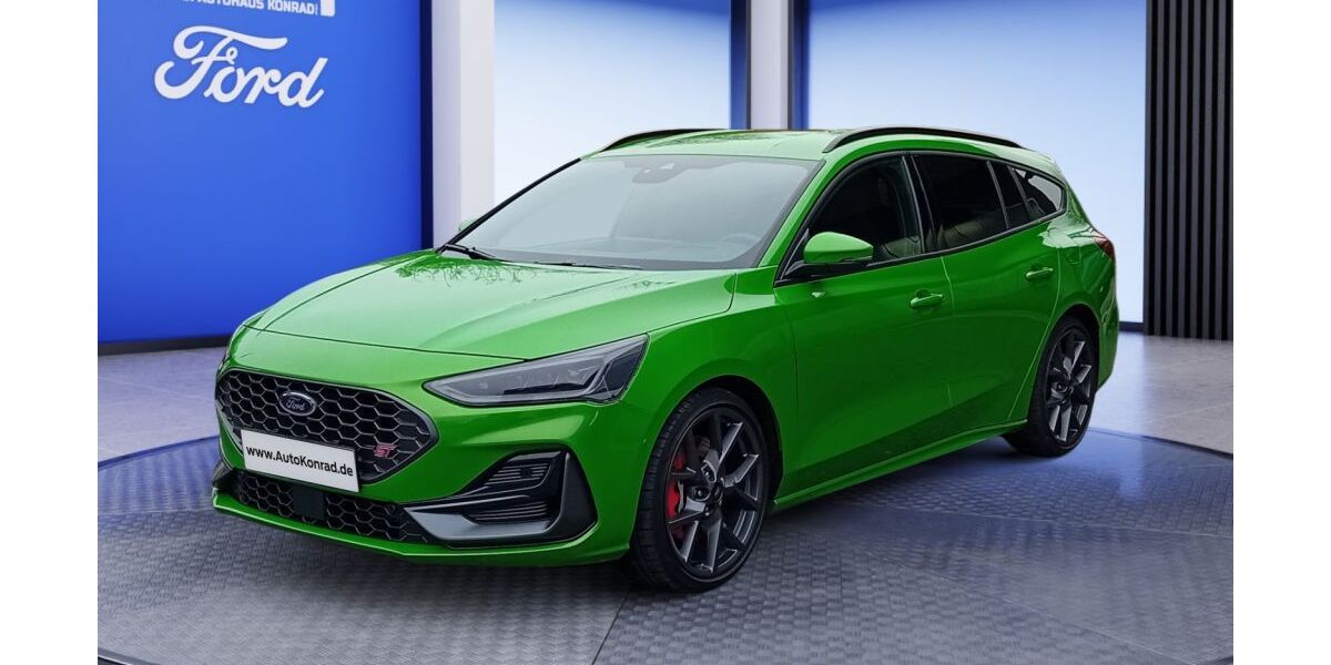 Ford Focus 15.500 km 36.890 &euro; Neustadt an der Aisch 91413