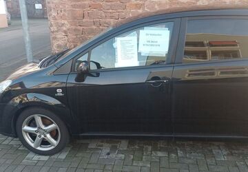 Toyota Corolla Verso 275.000 km 3.000 &euro; Hütschenhausen 66882