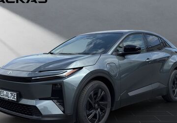 Toyota C-HR 3.000 km 39.950 &euro; Wesel 46485