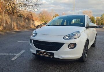 Opel Adam 99.000 km 5.999 &euro; stuttgart 70469