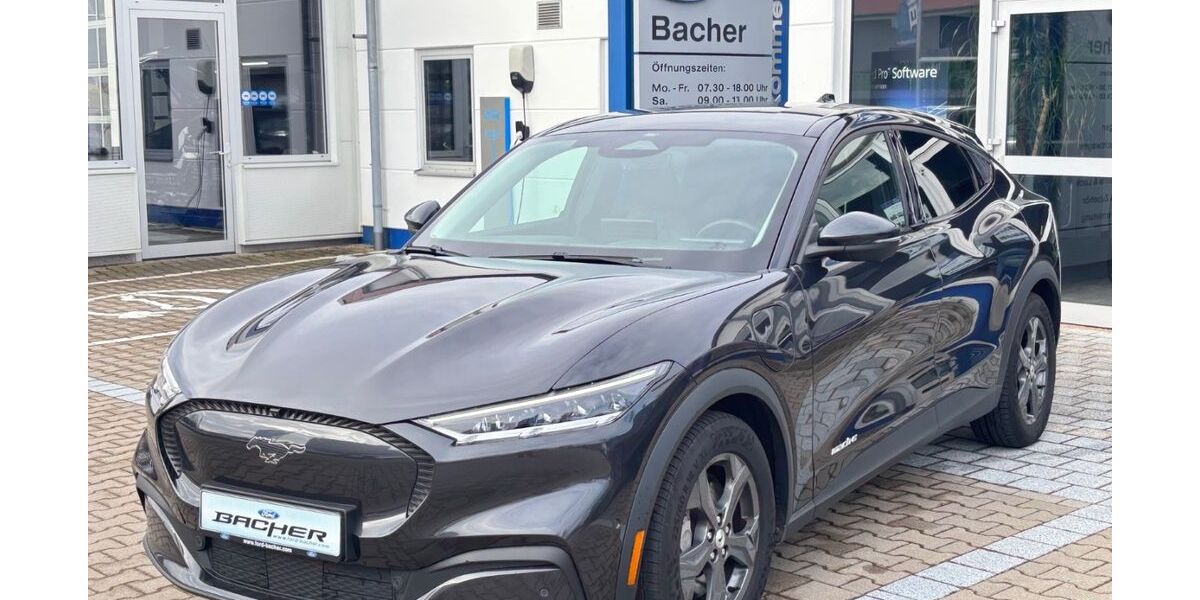 Ford Mustang Mach-E 31.950 km 27.890 &euro; Neuburg an der Donau 86633