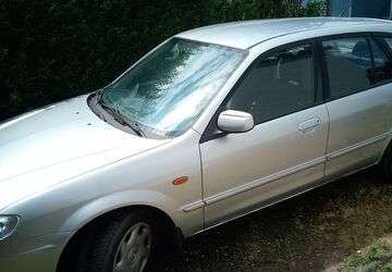 Mazda 323 155.000 km 1.450 &euro; Xanten 46509