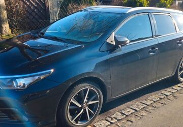 Toyota Auris 132.820 km 10.500 &euro; Graben 86836