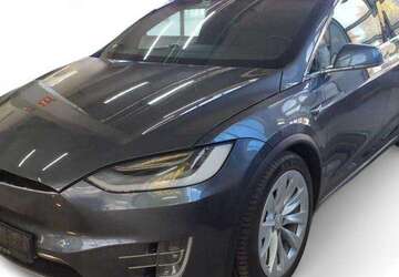 Tesla Model X 70.685 km 45.749 &euro; Ergolding 84030