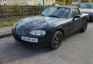 Mazda MX-5 145.943 km 3.000 &euro; München 81735