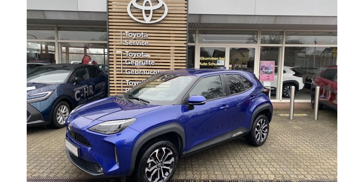 Toyota Yaris Cross 48.854 km 22.660 &euro; Ruhland 01945