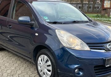 Nissan Note 171.040 km 3.400 &euro; Köln 50829
