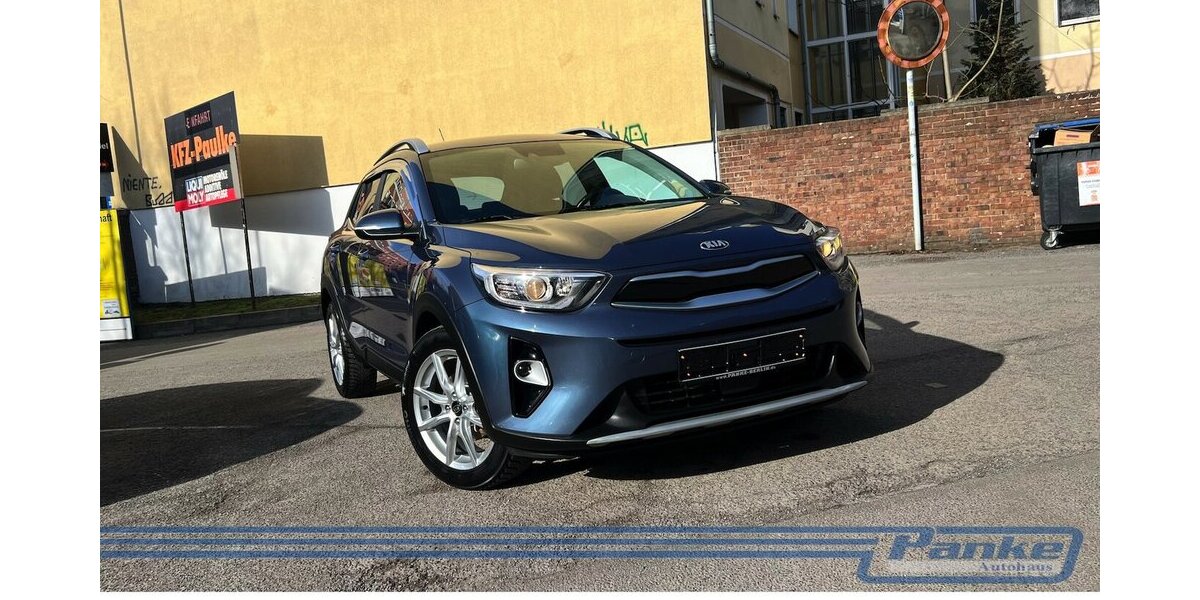 Kia Stonic Spirit 1.0*NAV*SHZ*RFK*BT*TotW*LED* 75.000 km 9.990 &euro; Berlin 13187