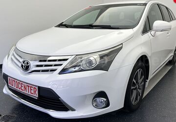 Toyota Avensis 153.000 km 8.990 &euro; Stolberg 52222