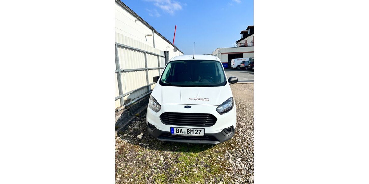 Ford Transit Courier 53.576 km 14.199 &euro; Bamberg 96052