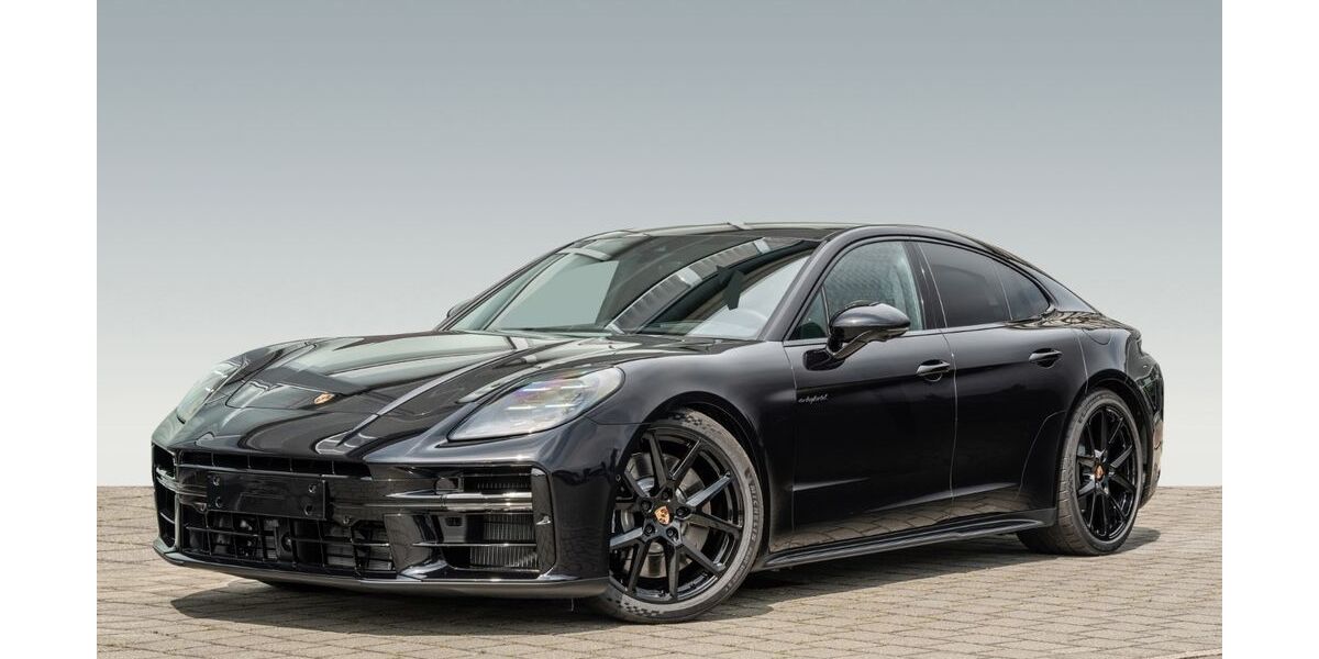 Porsche Panamera 9.900 km 169.750 &euro; Reutlingen 72770