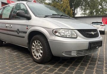 Chrysler Grand Voyager 185.454 km 3.999 &euro; Berlin 13127